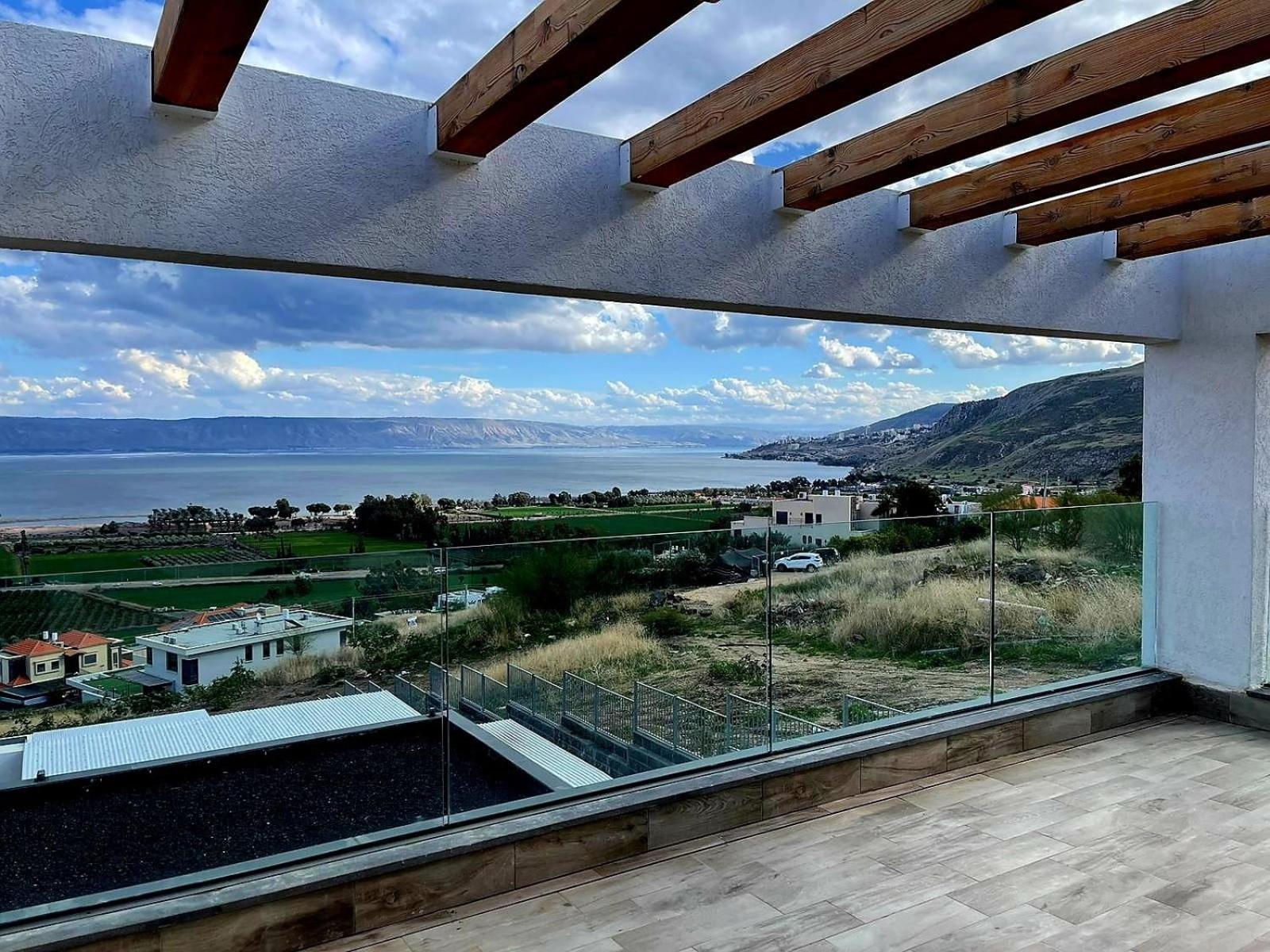 דירת נופש נוף לכנרת Apartment Migdal Bagian luar foto